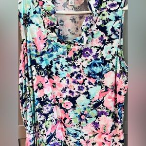 Crown & Ivy blouse Large